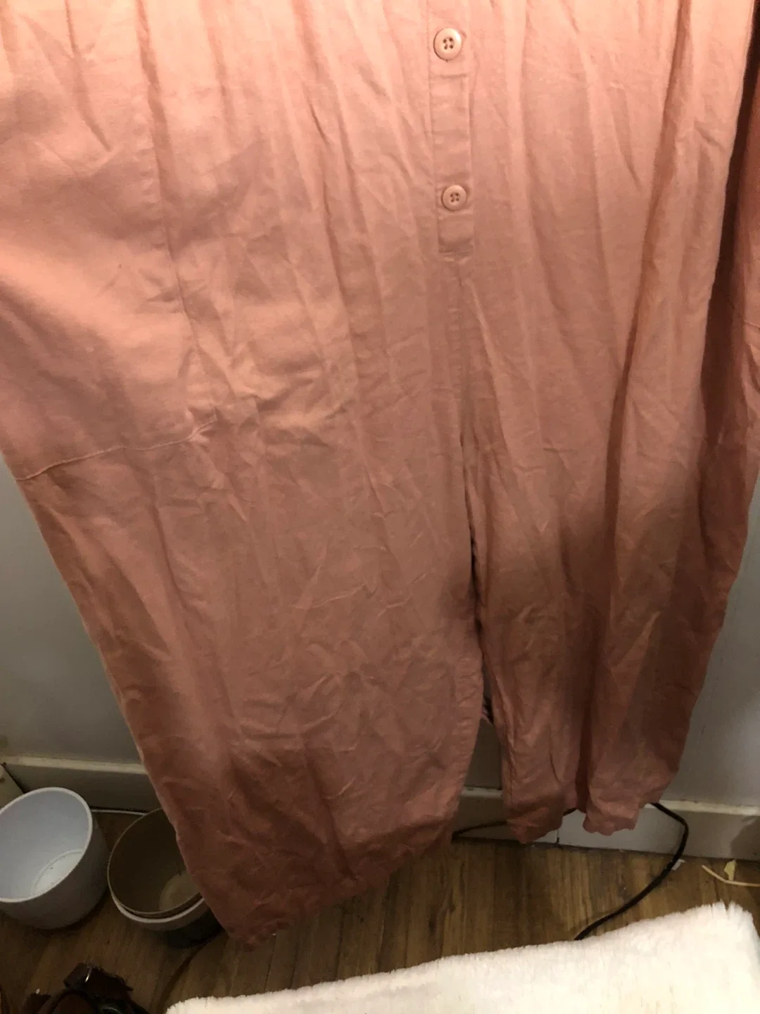 Women’s Pink Linen Romper. Size 3X Old Navy. Like New. image indicator(3)