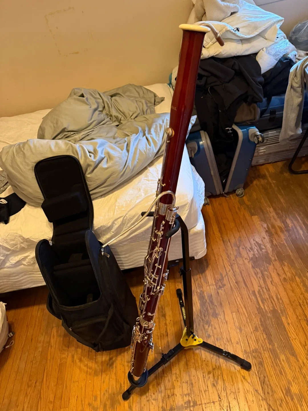Laval Student Bassoon with Case and Stand image indicator(4)