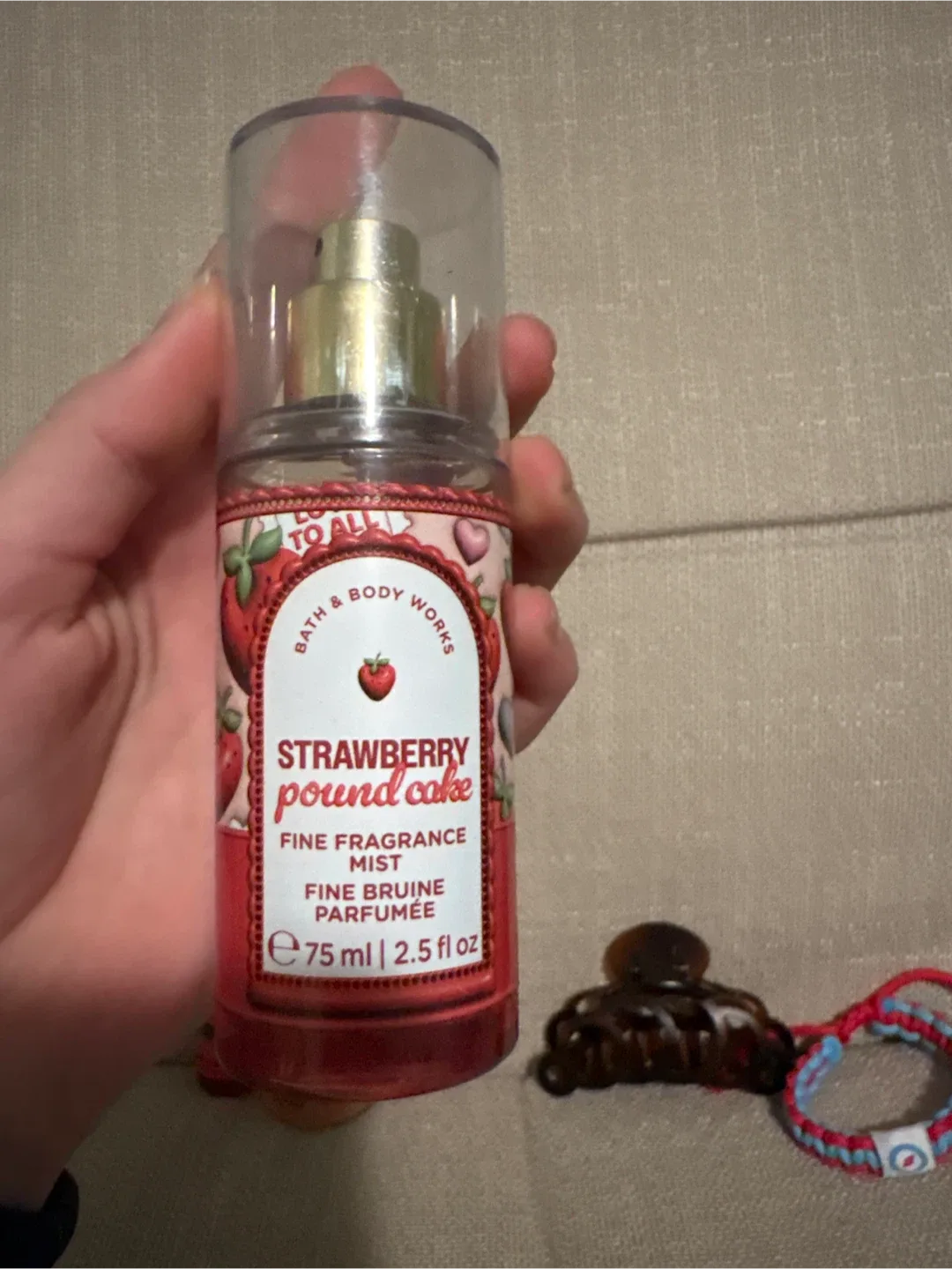 Mists, sprays, claw clip and bracelet image indicator(4)