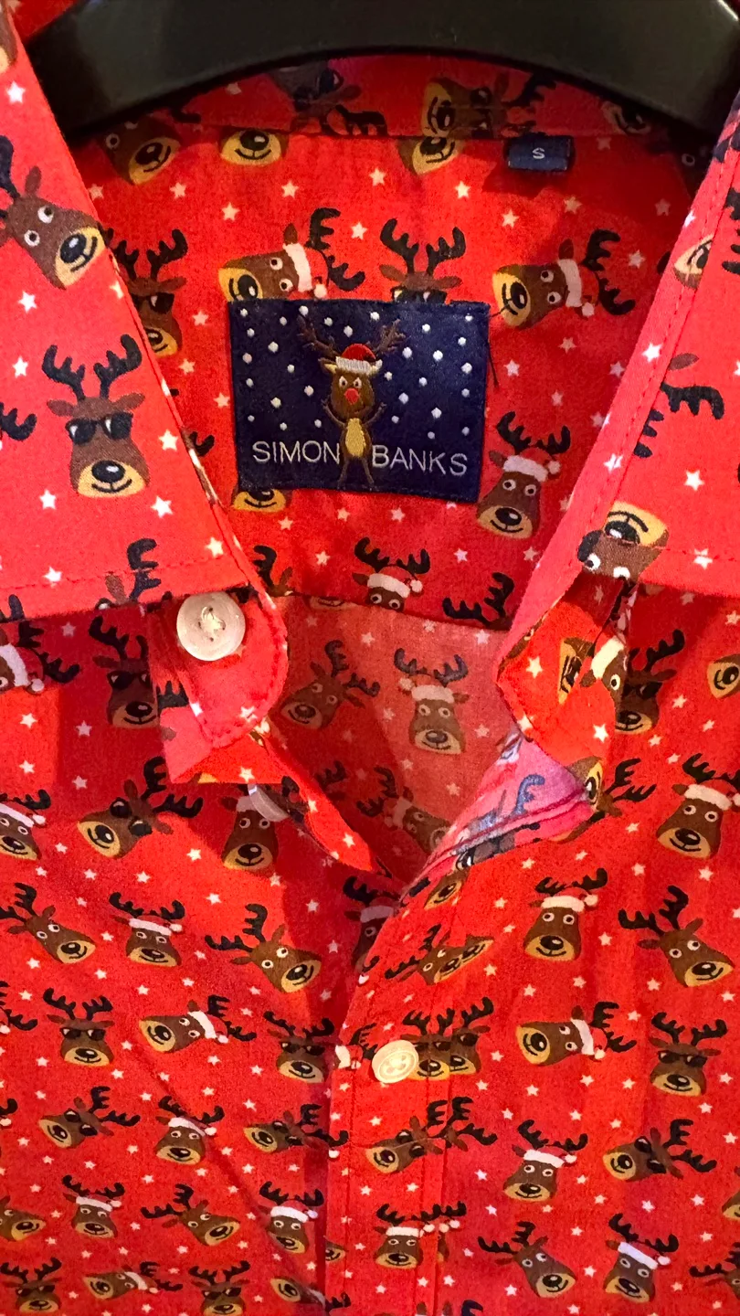 Simon Banks Red Reindeer Print Shirt - Size S image indicator(3)