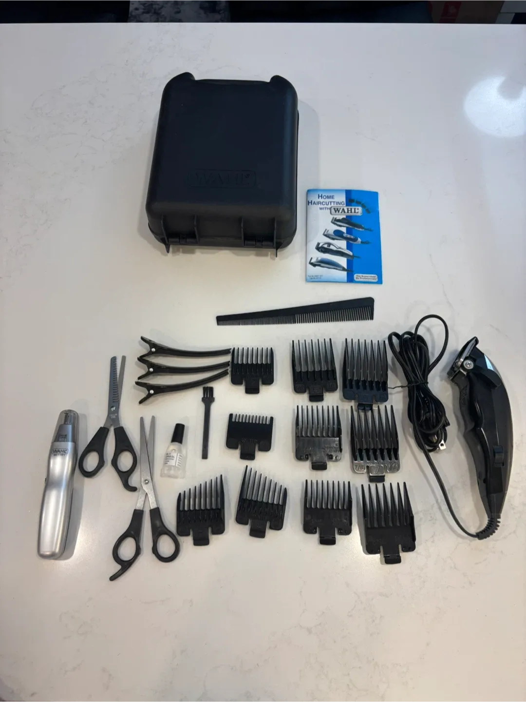 Wahl Razor & Haircutting Kit with Thinning Scissors