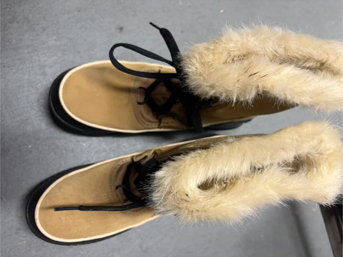 Sorel Women's 7 US Winter Boots