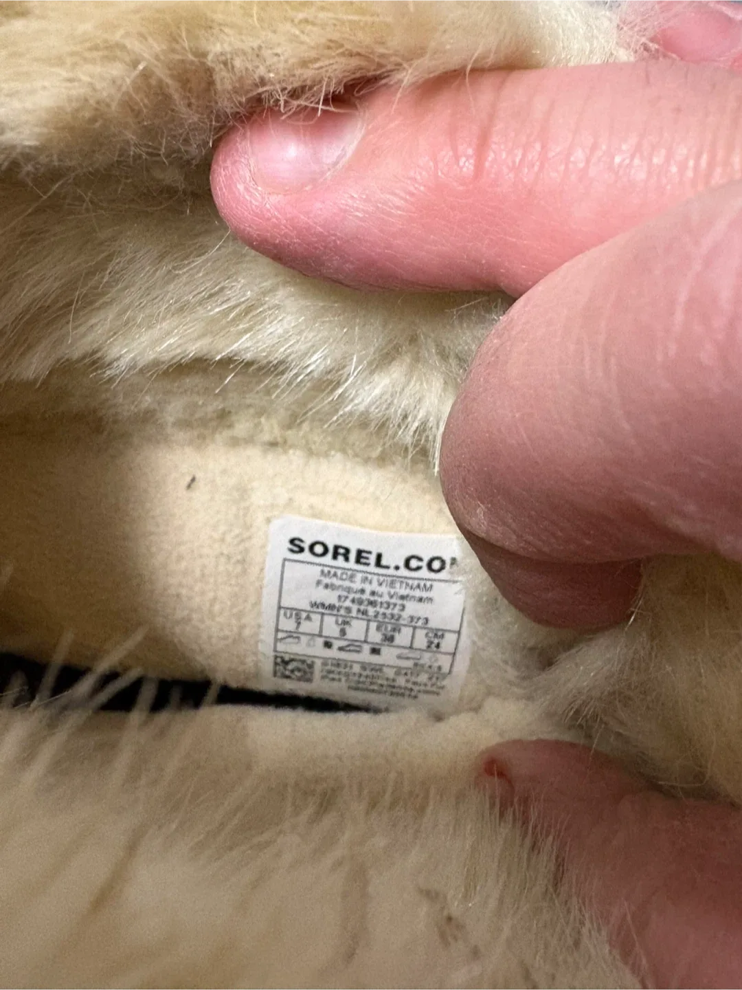 Sorel Women's 7 US Winter Boots image indicator(5)