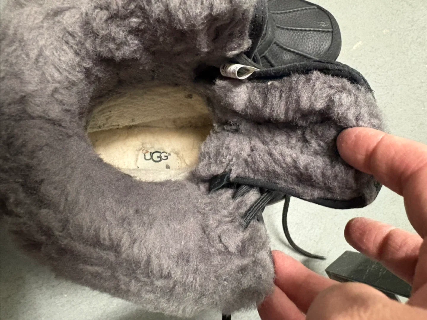 UGG Waterproof Leather Boots - Size 8 image indicator(3)