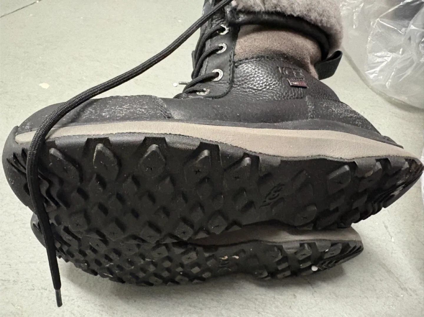 UGG Waterproof Leather Boots - Size 8 image indicator(2)