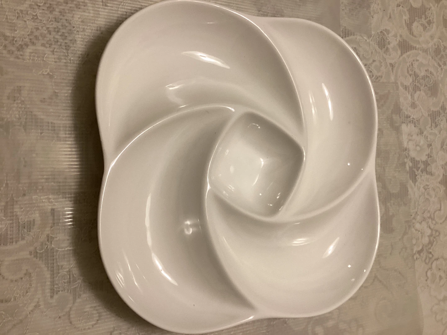 DII Festive Divided Serving Dish - White