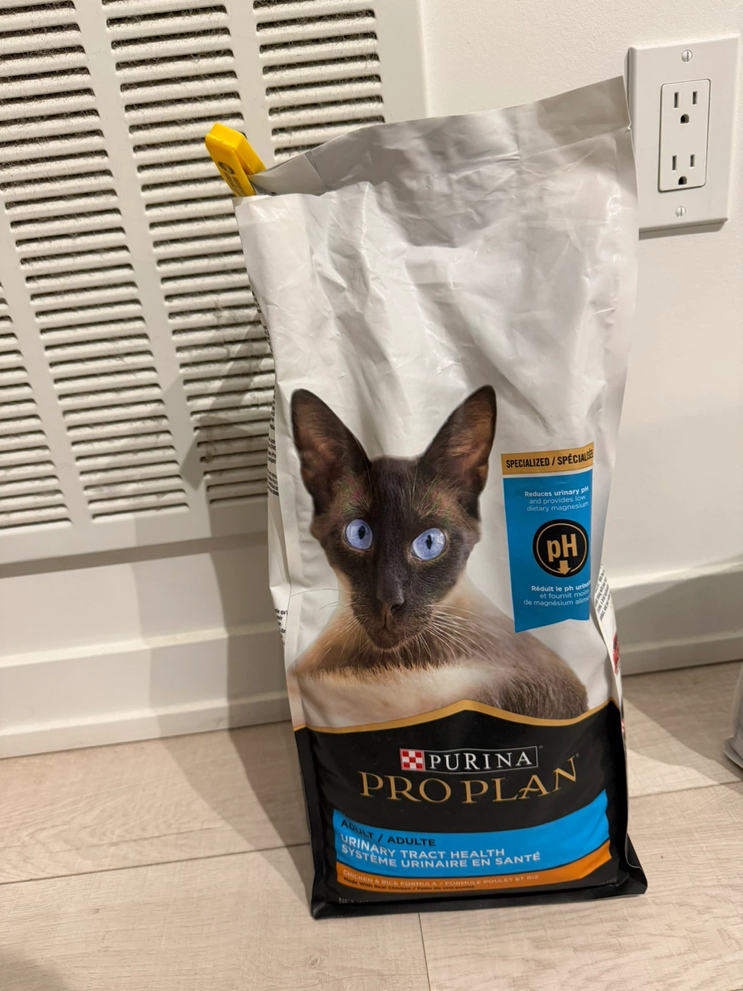 Purina Pro Plan Adult Urinary Tract Health Cat Food