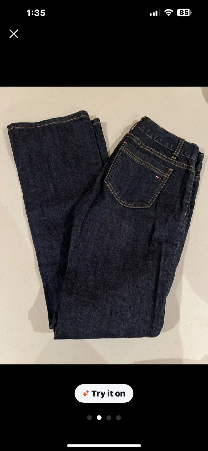 Ladies Tommy Hilfiger Bootcut Jeans - Size 2R