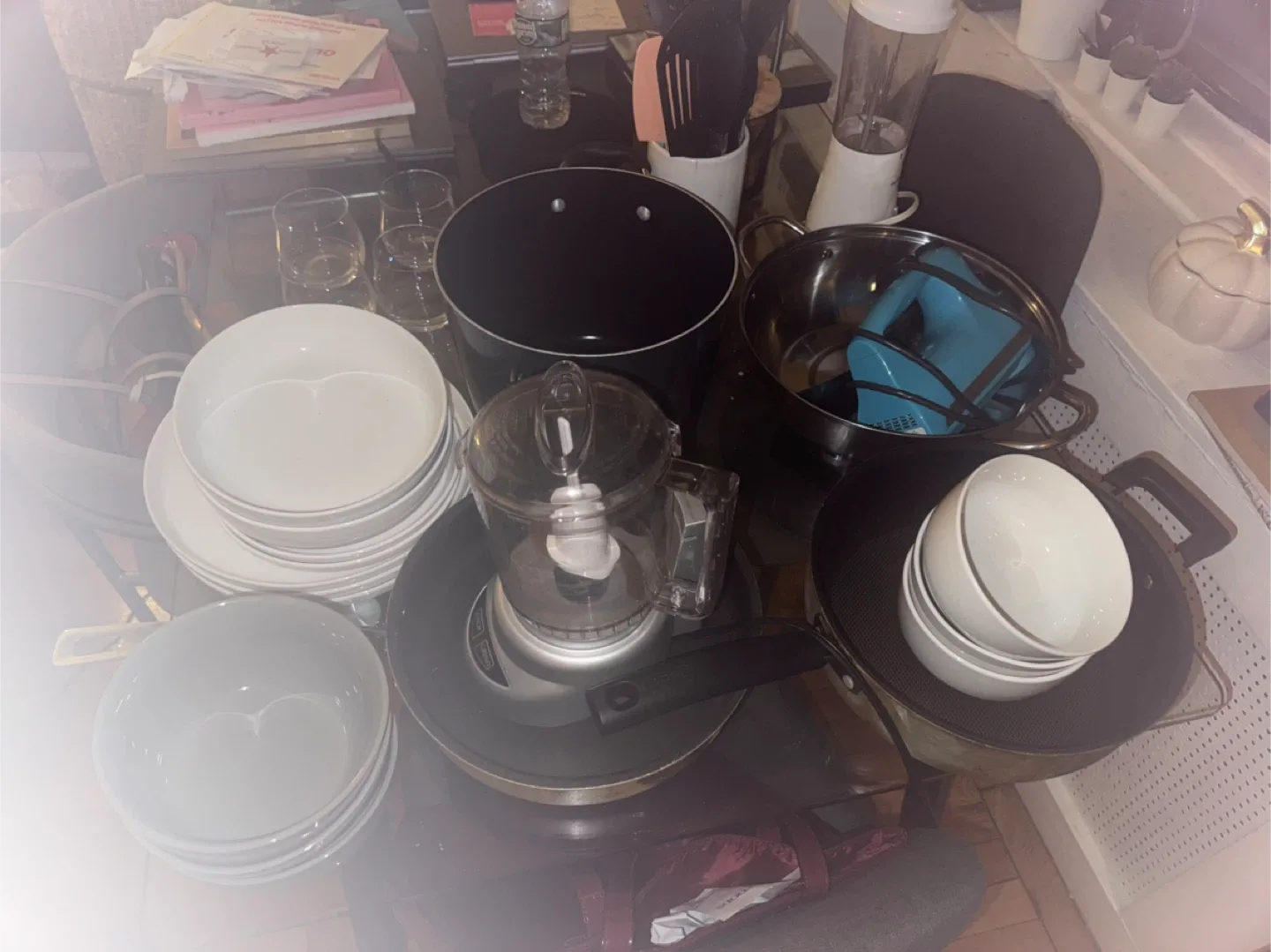 Pots, Pans, Dishes, and Food Processor image indicator(2)