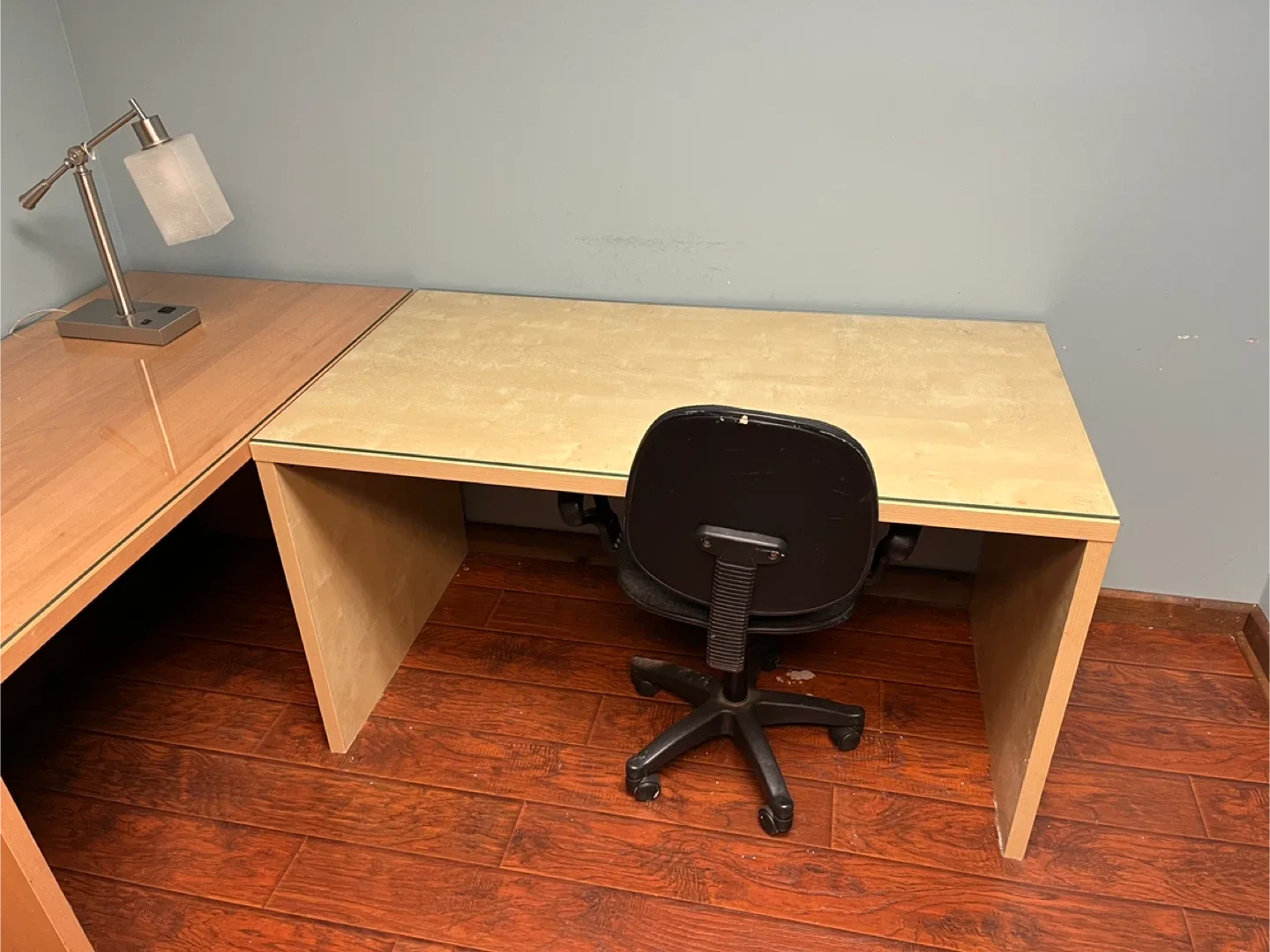 Office desks (please read description) image indicator(4)