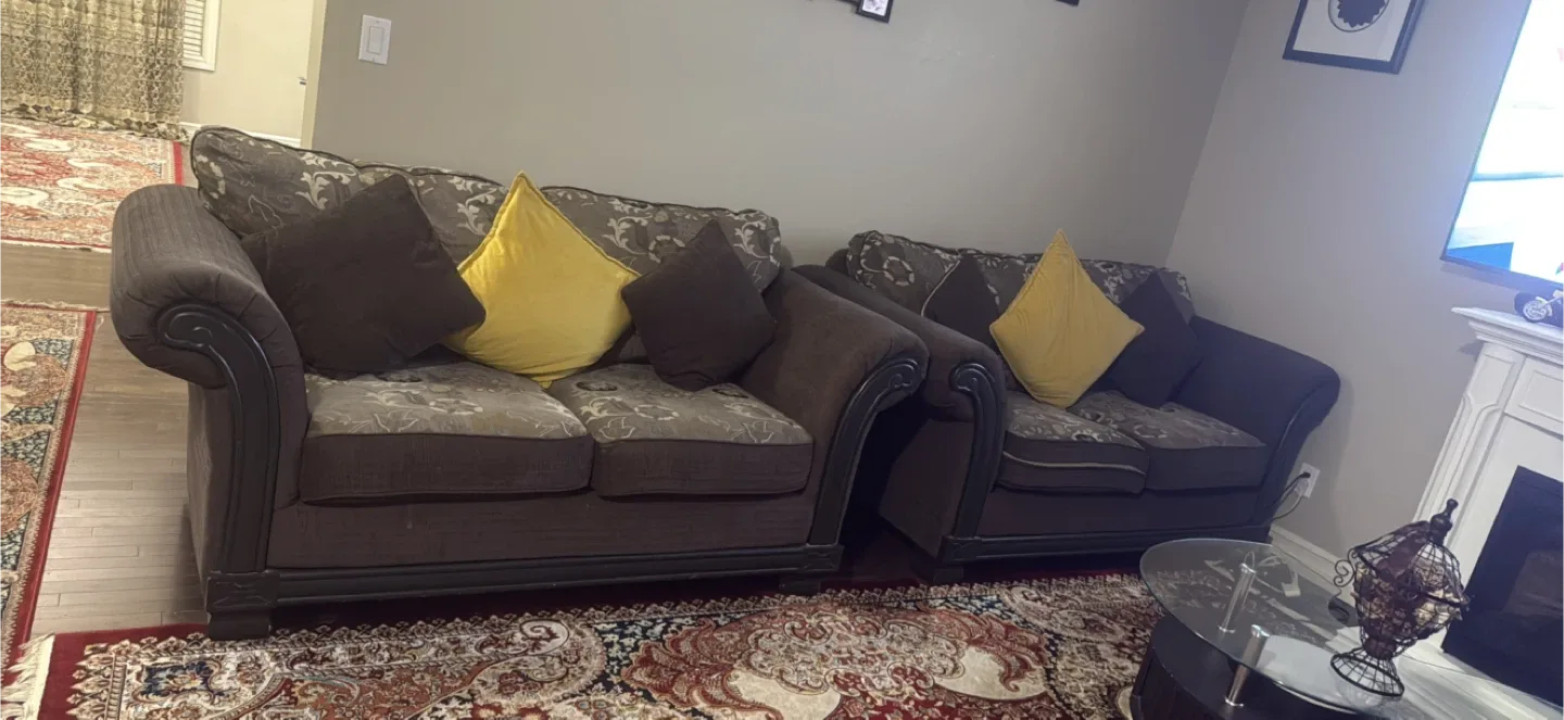 Sofas with Glass Top Coffee Table image indicator(2)