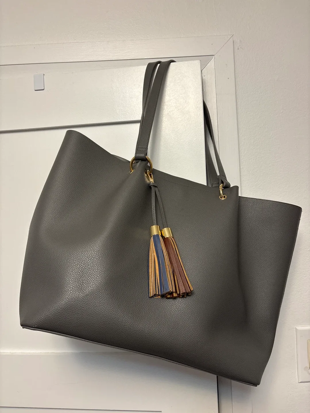 #Cleanout FREE Grey Tote Bag with Tassel