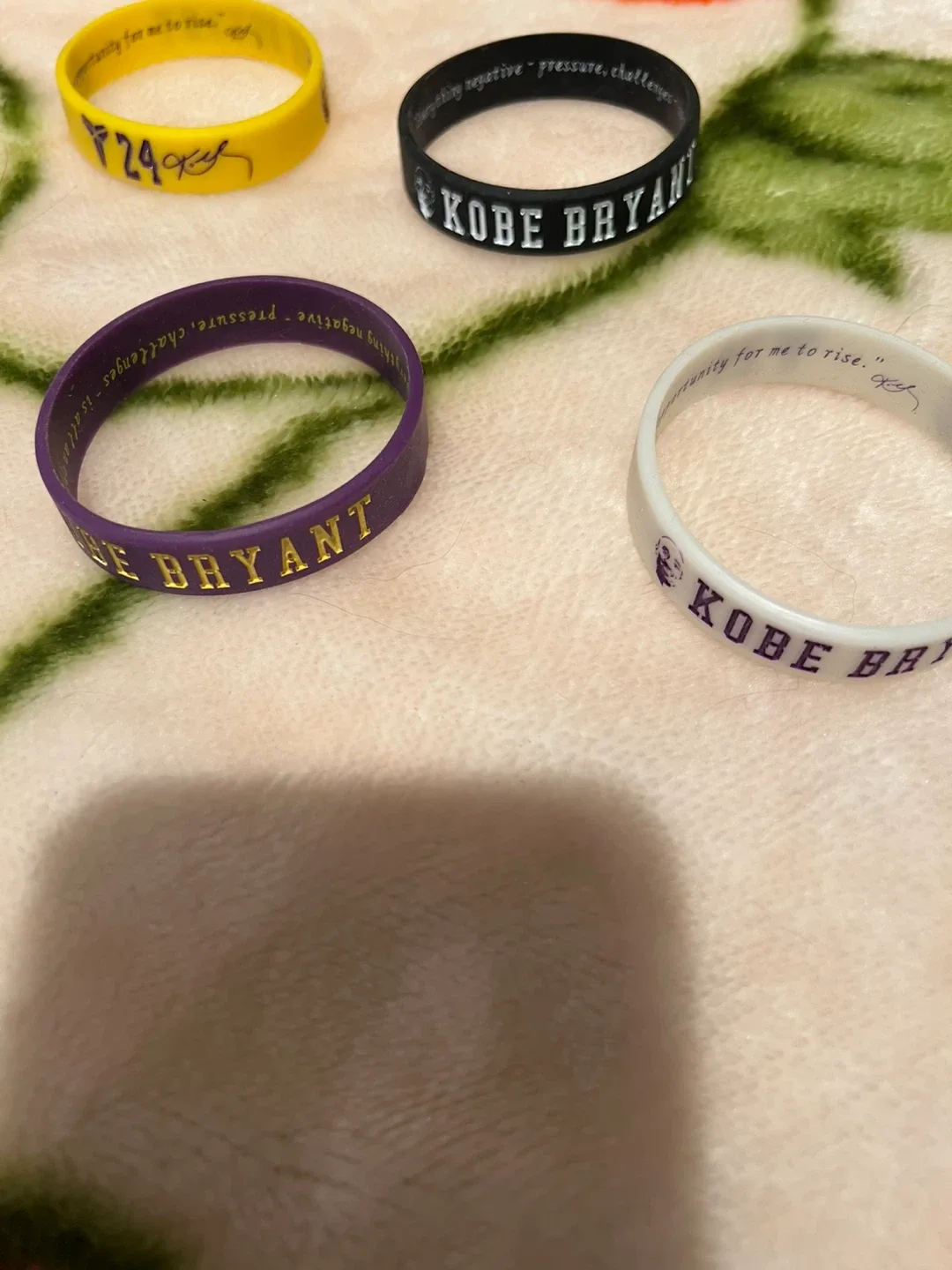 Kobe Bryant Memorial Wristbands image indicator(3)