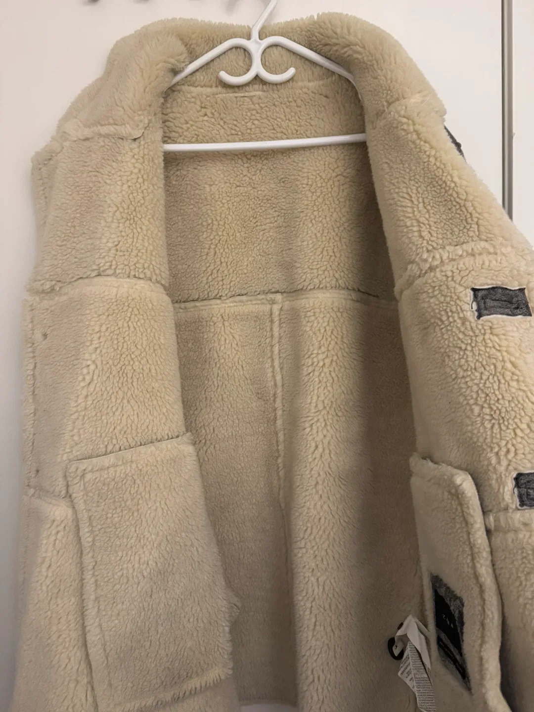 Zara XXL Shearling Jacket image indicator(3)