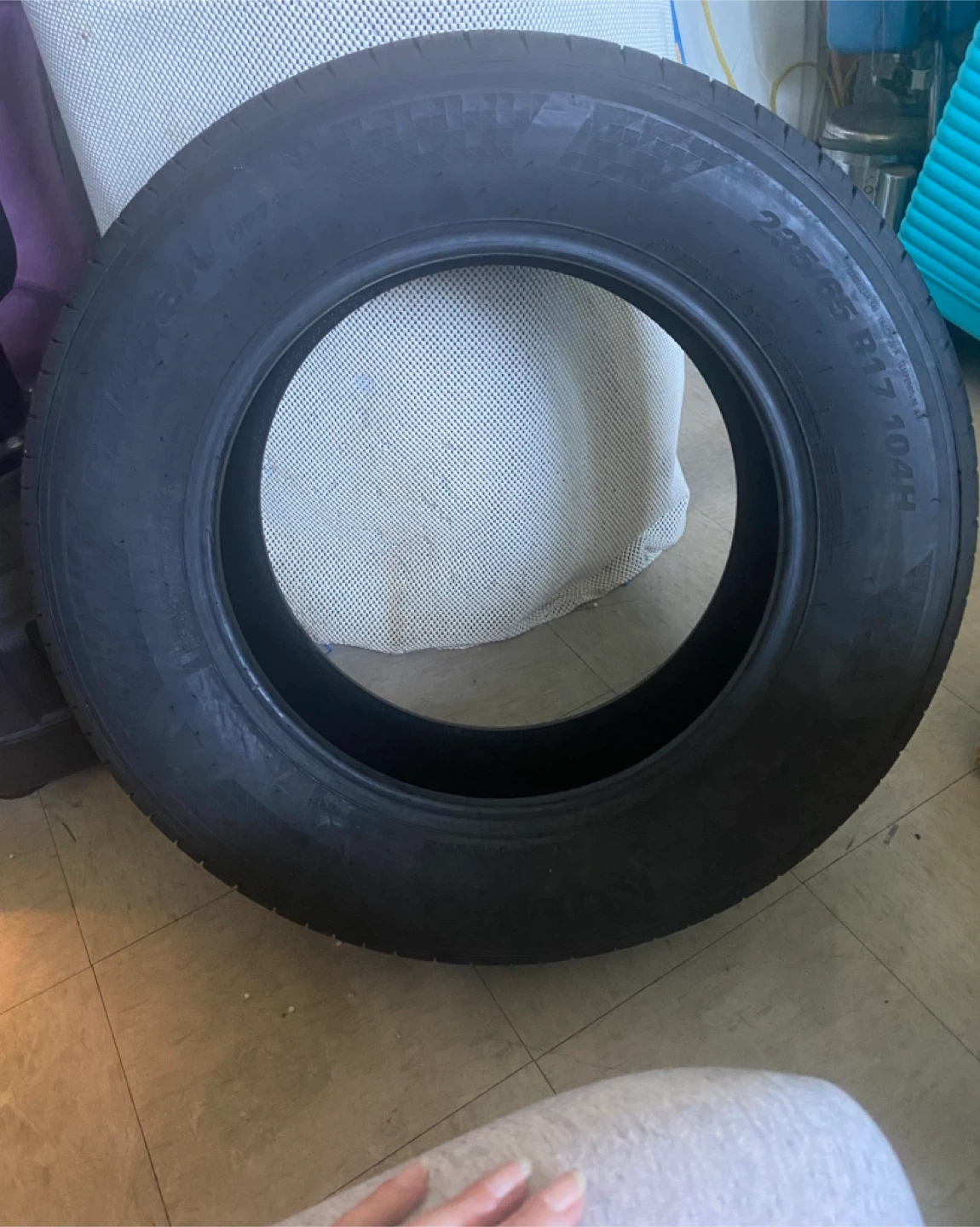 Kumho Crugen HP71 Tire - 235/65 R17 - photo 2
