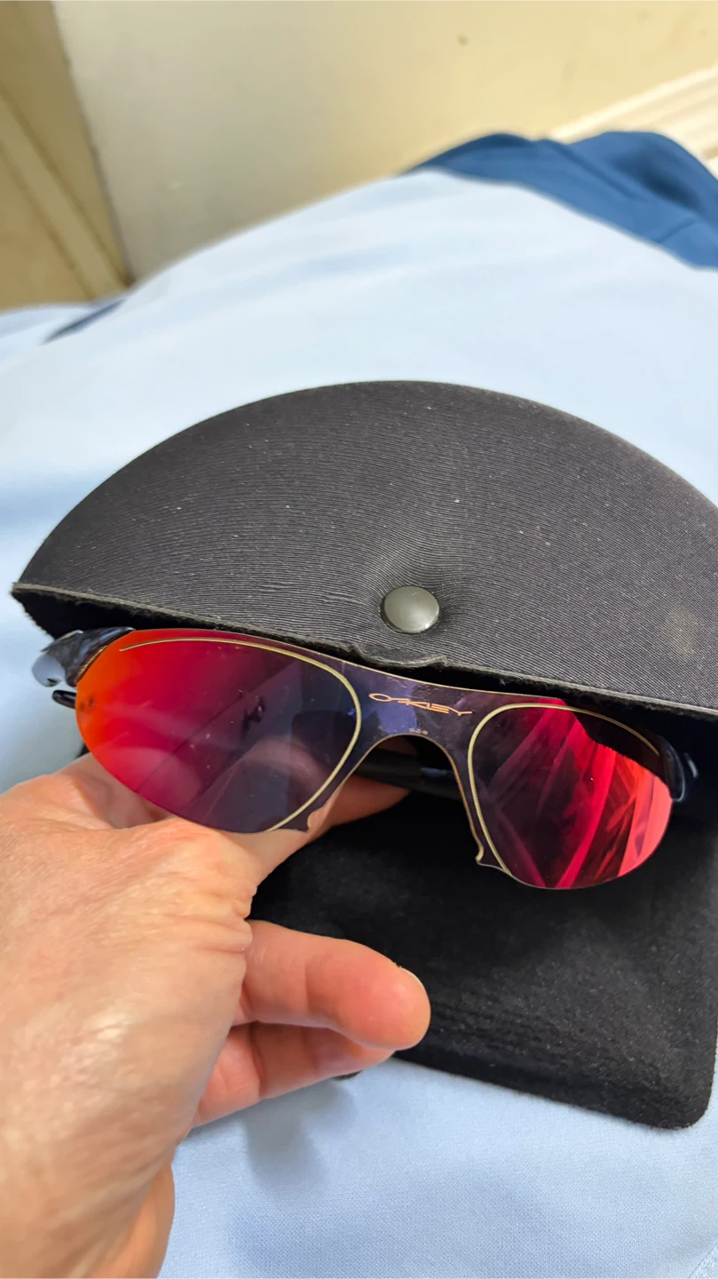 Oakley Sunglasses  ZERO MODEL with Case - photo 4