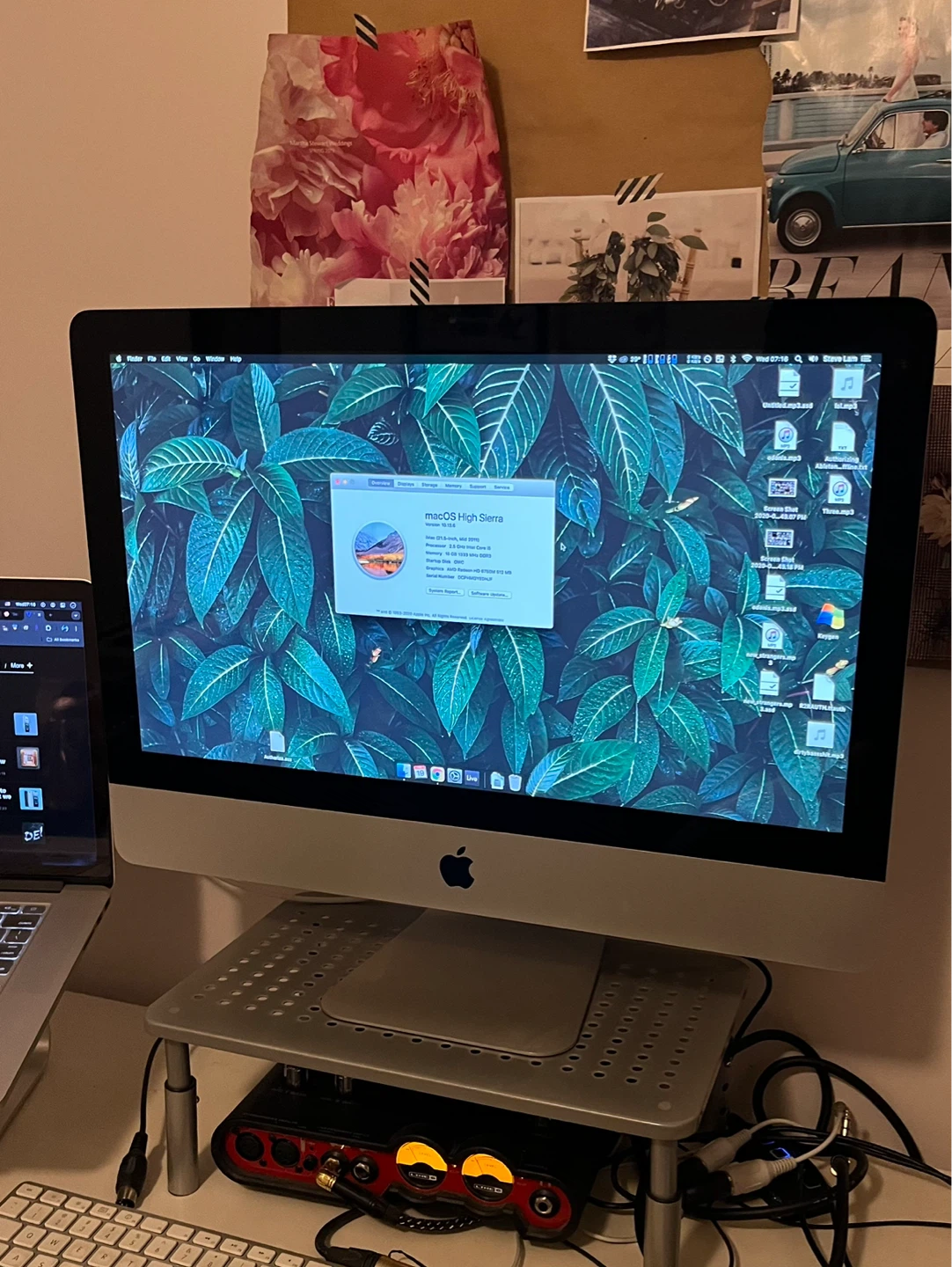 2011 Apple iMac 21.5” Desktop Computer