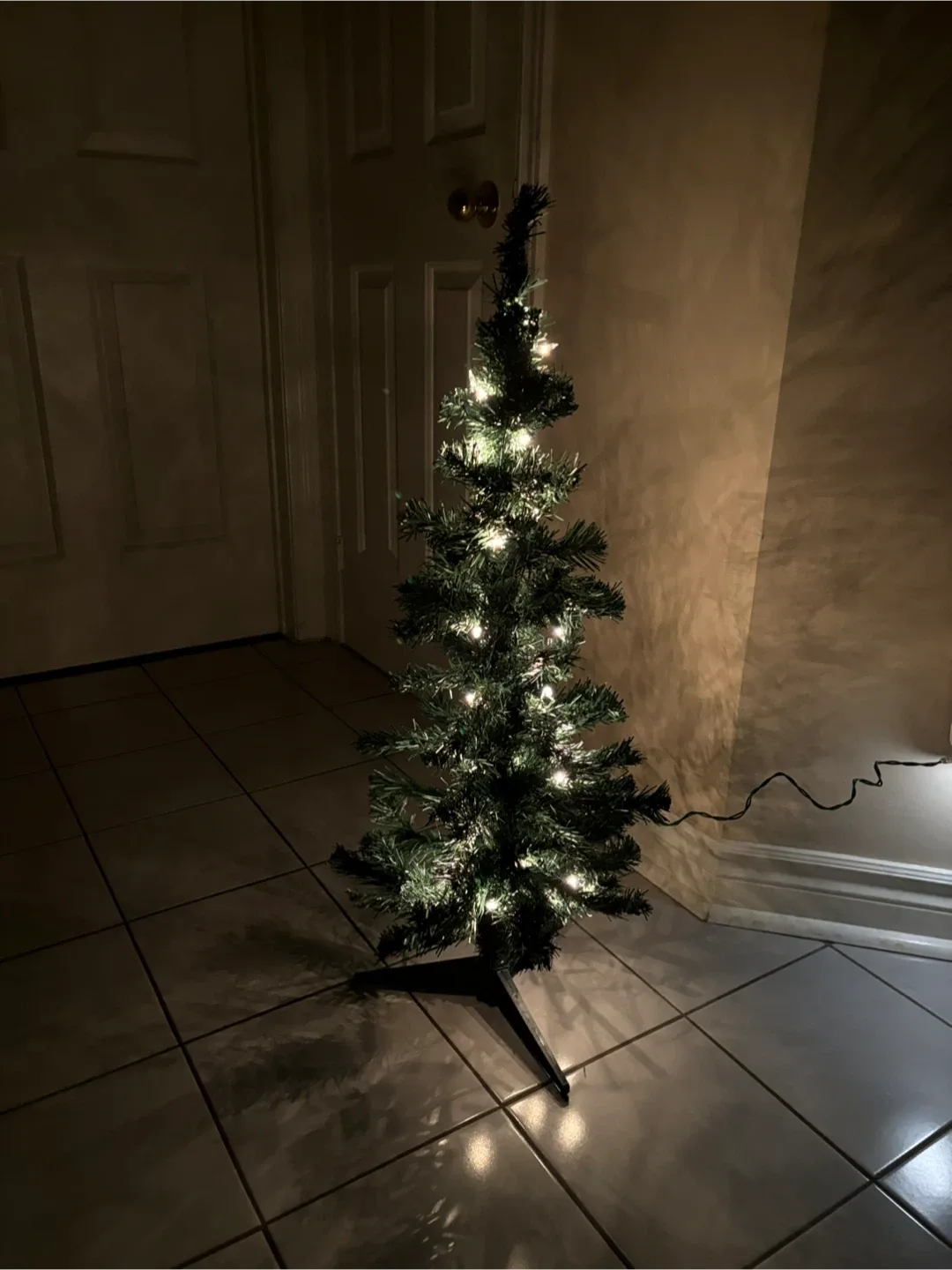 2ft Green Christmas tree with white lights built in