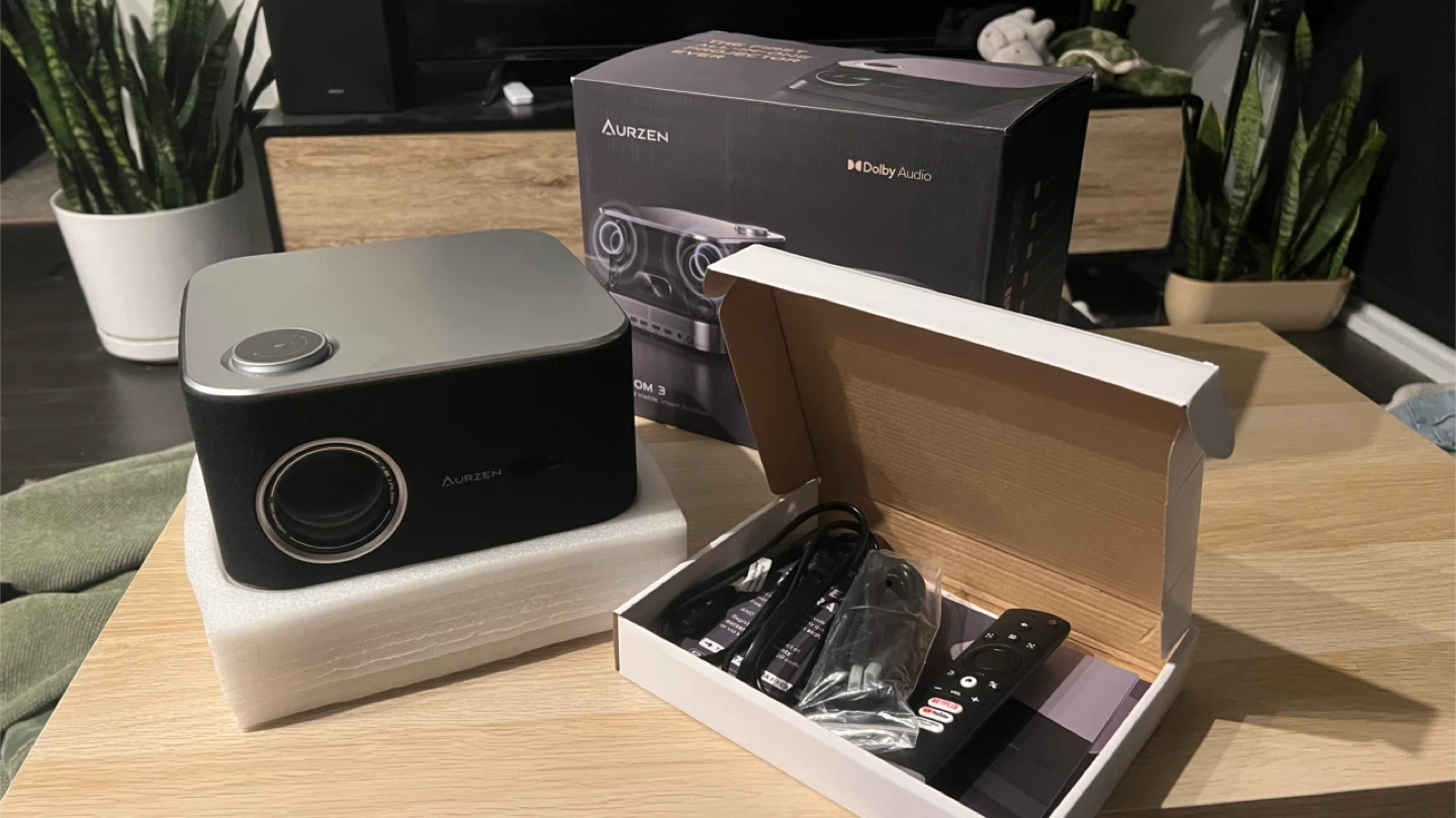 Aurzen Boom 3 Projector - Like New! - photo 3