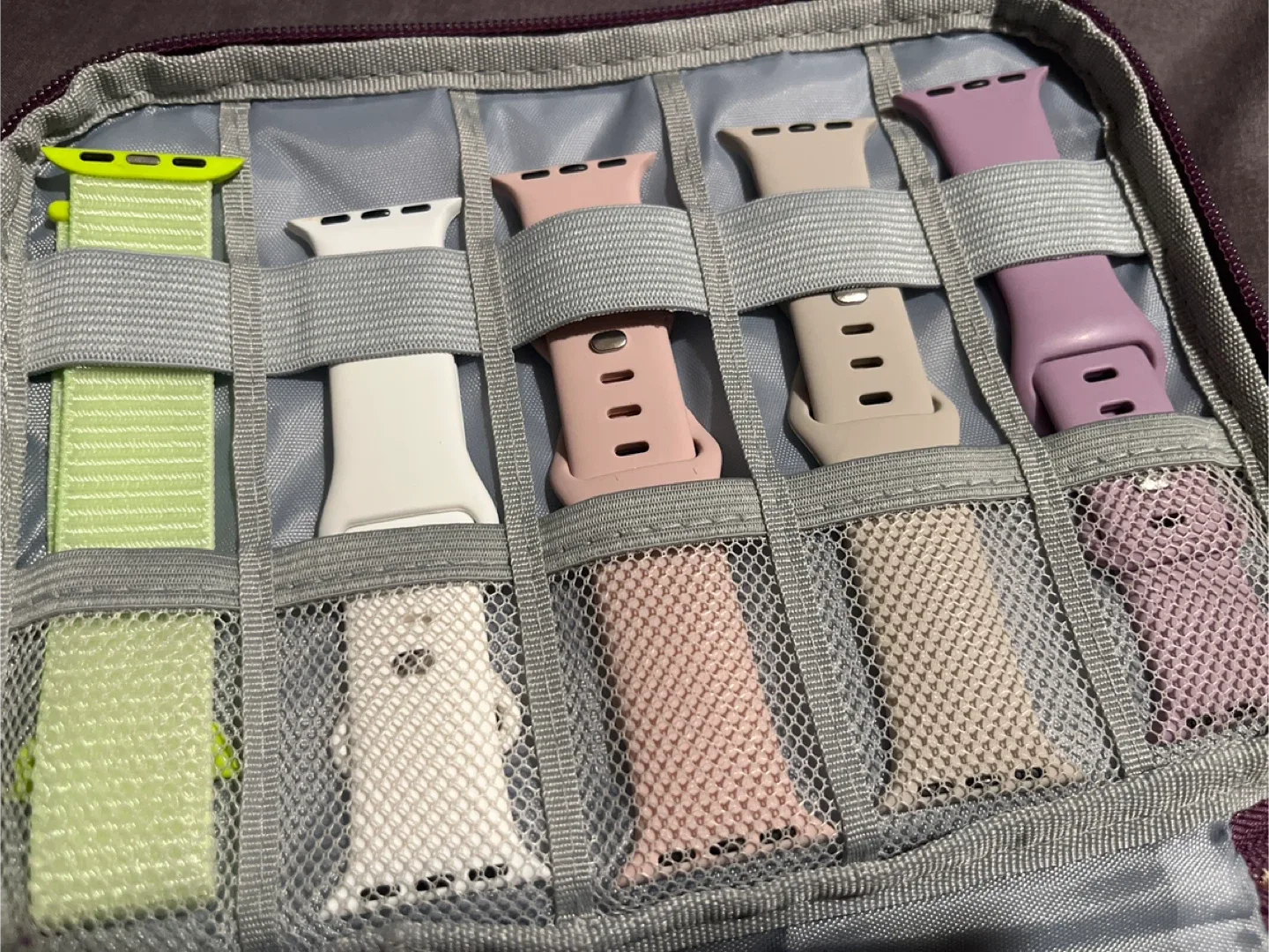 Apple Watch Band & Screen Protector Set image indicator(3)