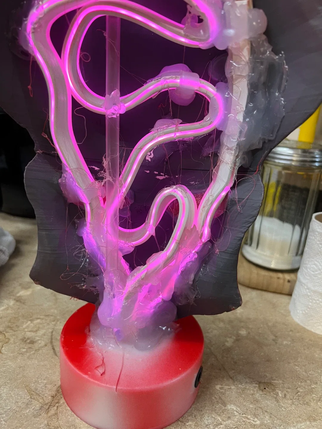 Red Predator Mask image indicator(2)