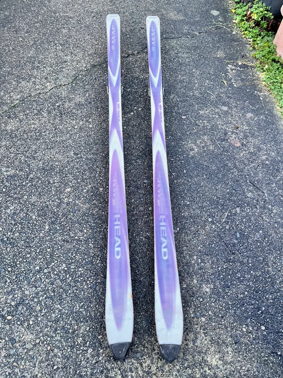Head Radial 180 Carve Skis image indicator(7)
