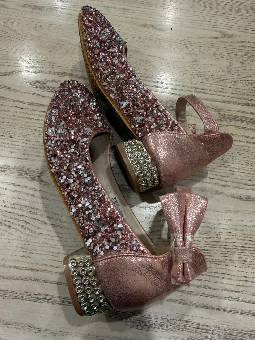 Girls Pink Sparkly Dress Shoes - Size 35 (225) image indicator(3)