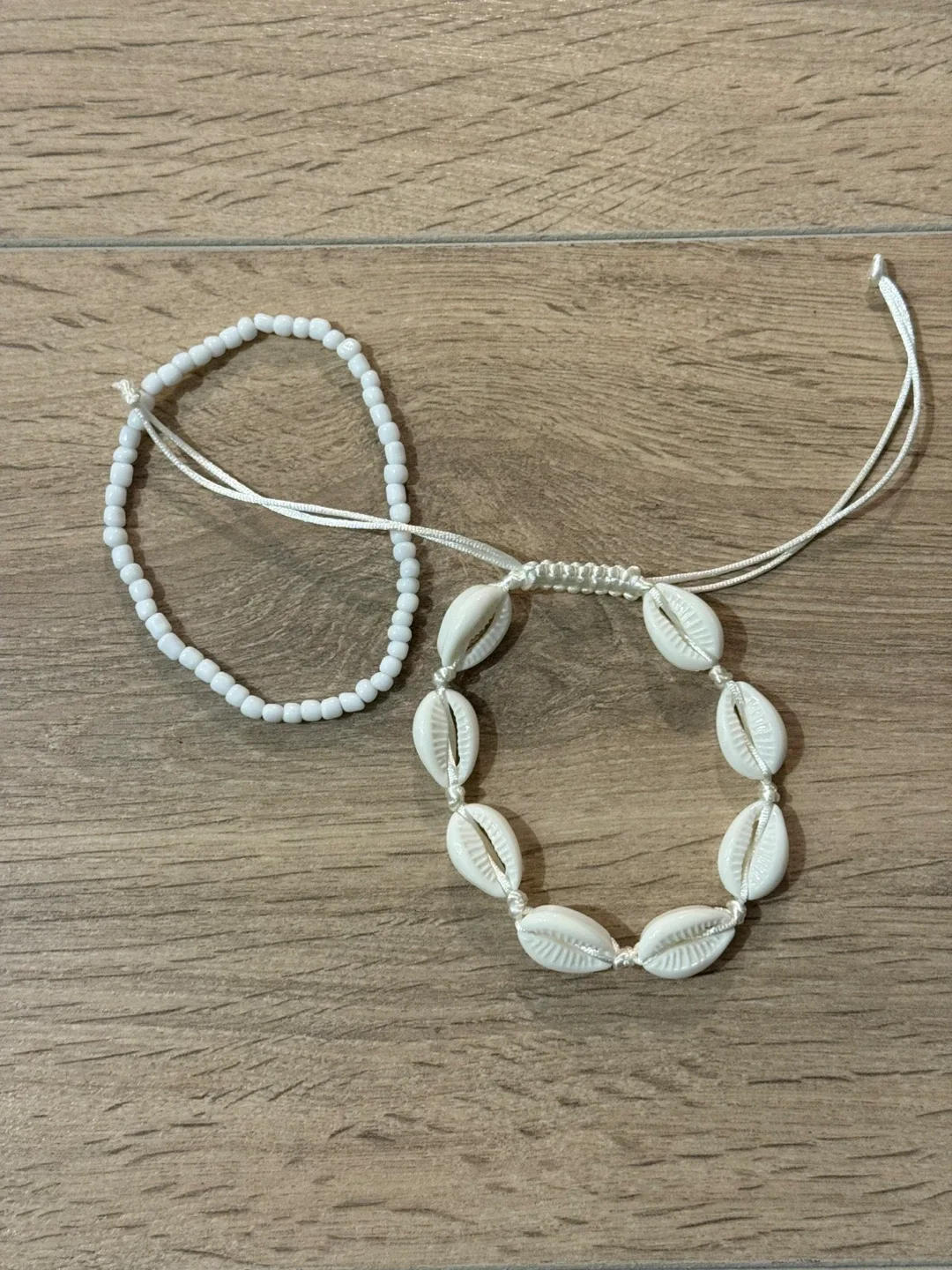 Shell & Beaded Bracelets image indicator(3)