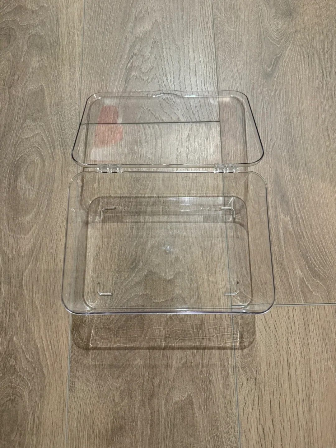 2 Clear Plastic Storage Box with Lid image indicator(3)