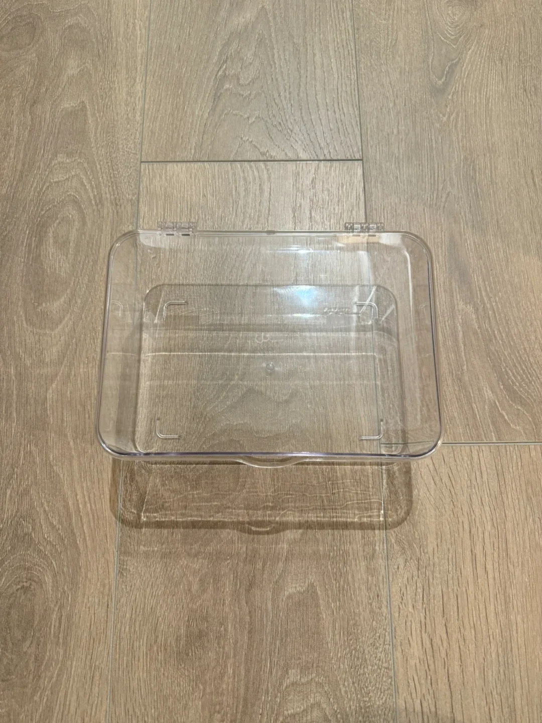 2 Clear Plastic Storage Box with Lid image indicator(2)