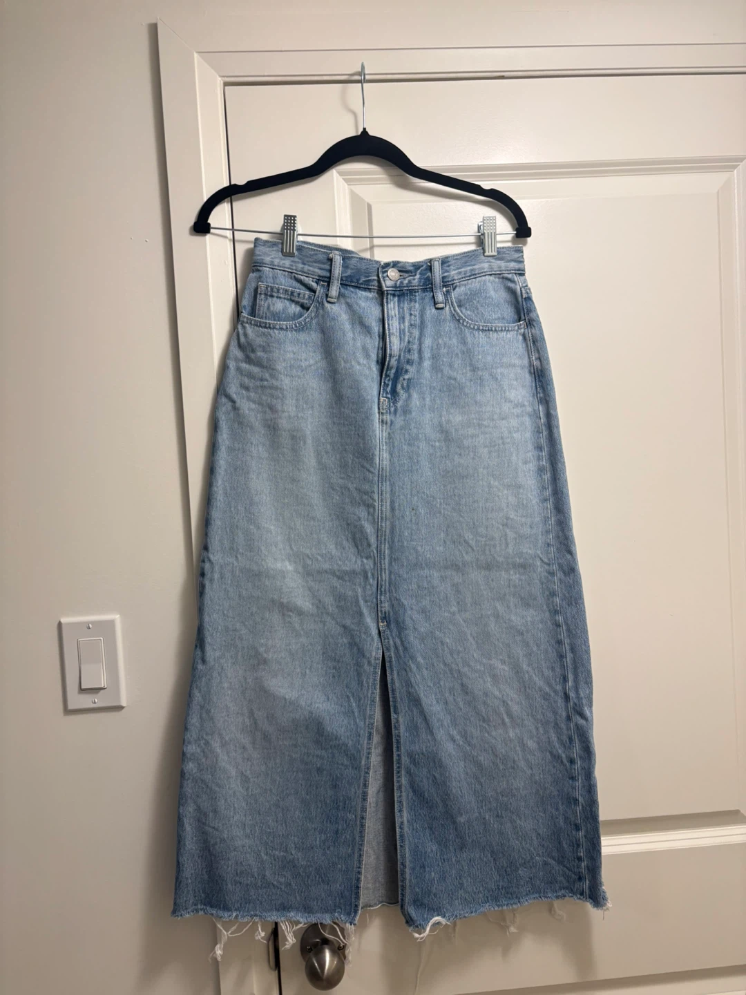 Uniqlo Denim Slit Skirt - Size 0 - photo 5