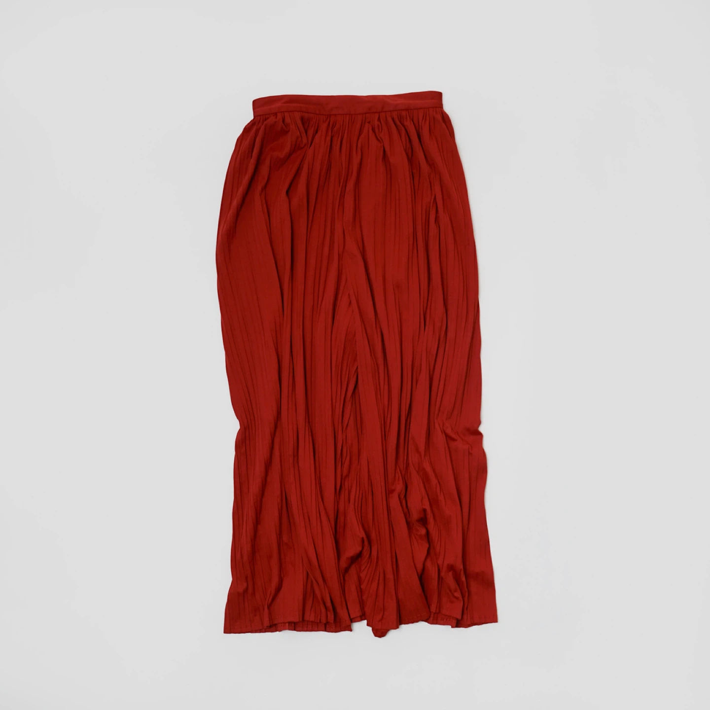 GU Red Pleated Wide Leg Pants