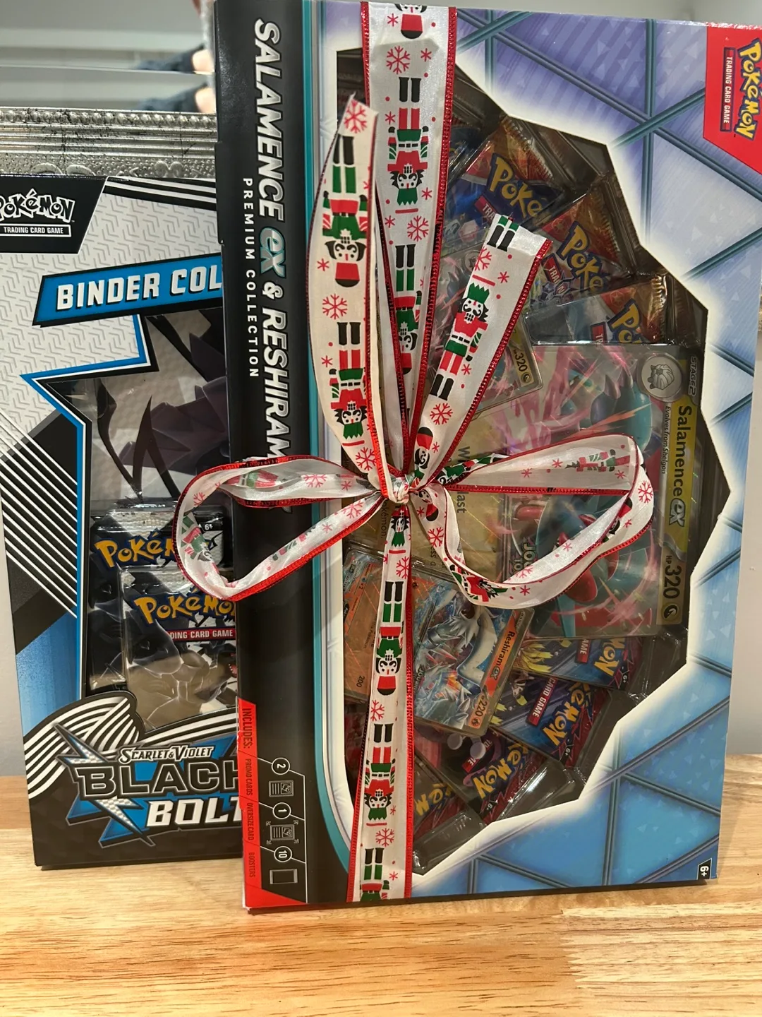 Pokemon Salamence ex & Reshiram Premium Collection