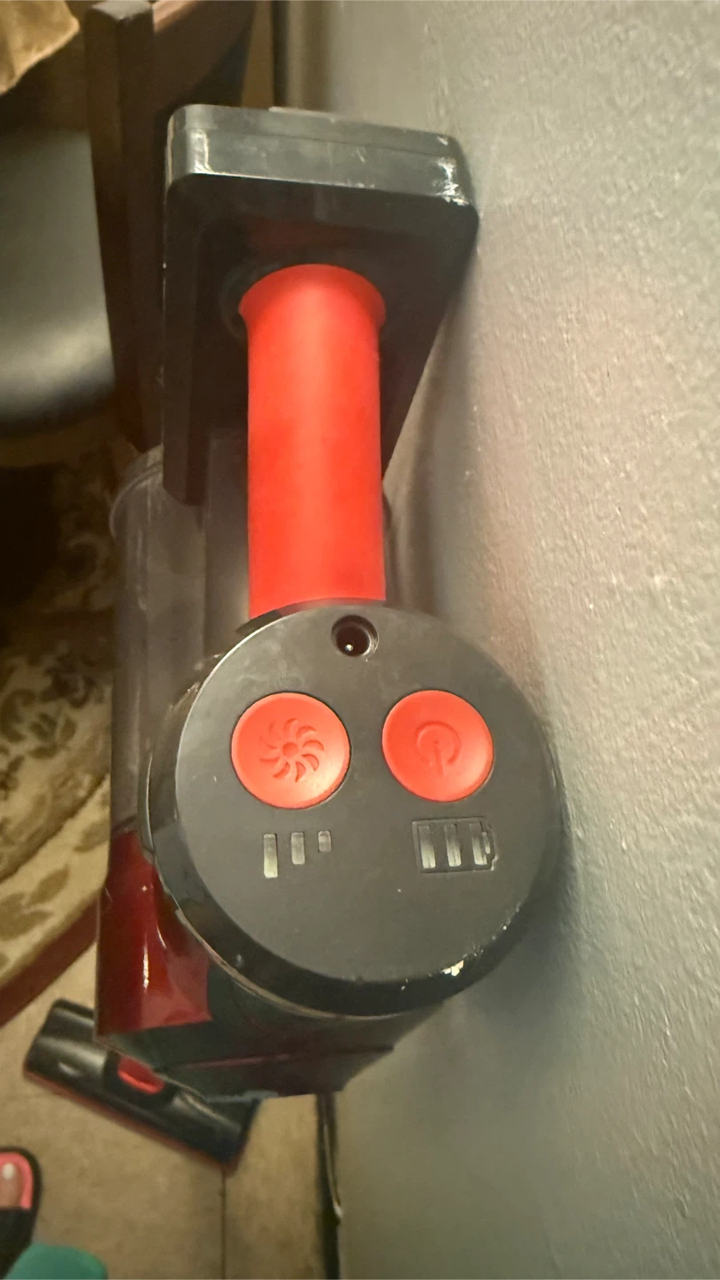 Red & Black Cordless Vacuum - photo 5