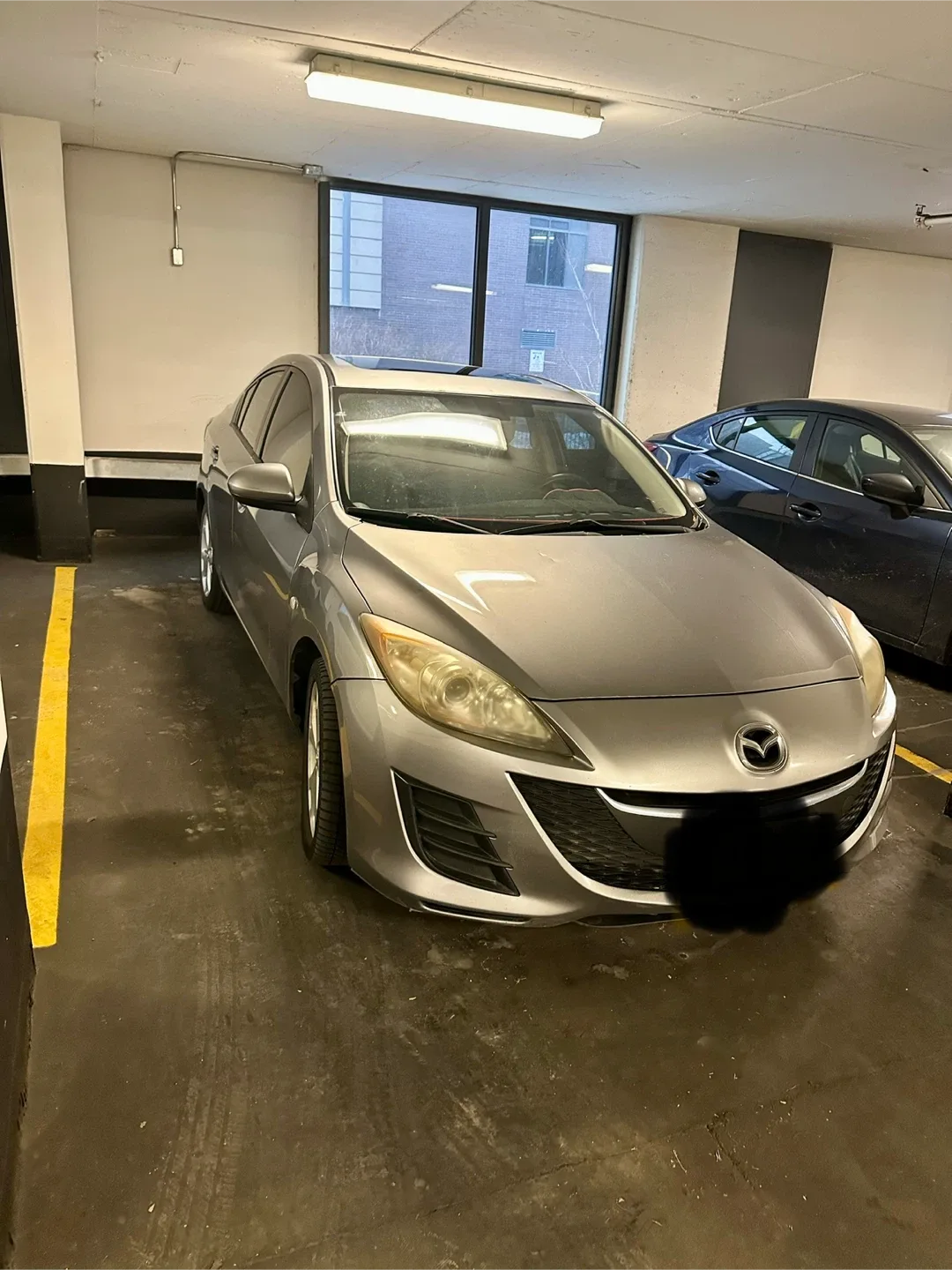 Mazda 3 Sedan - Silver image indicator(5)