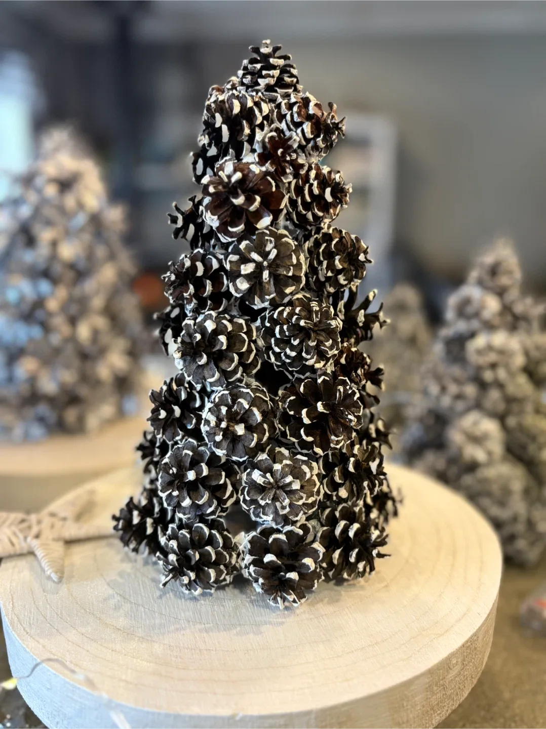 Pine Cone Christmas Tree Decoration image indicator(2)