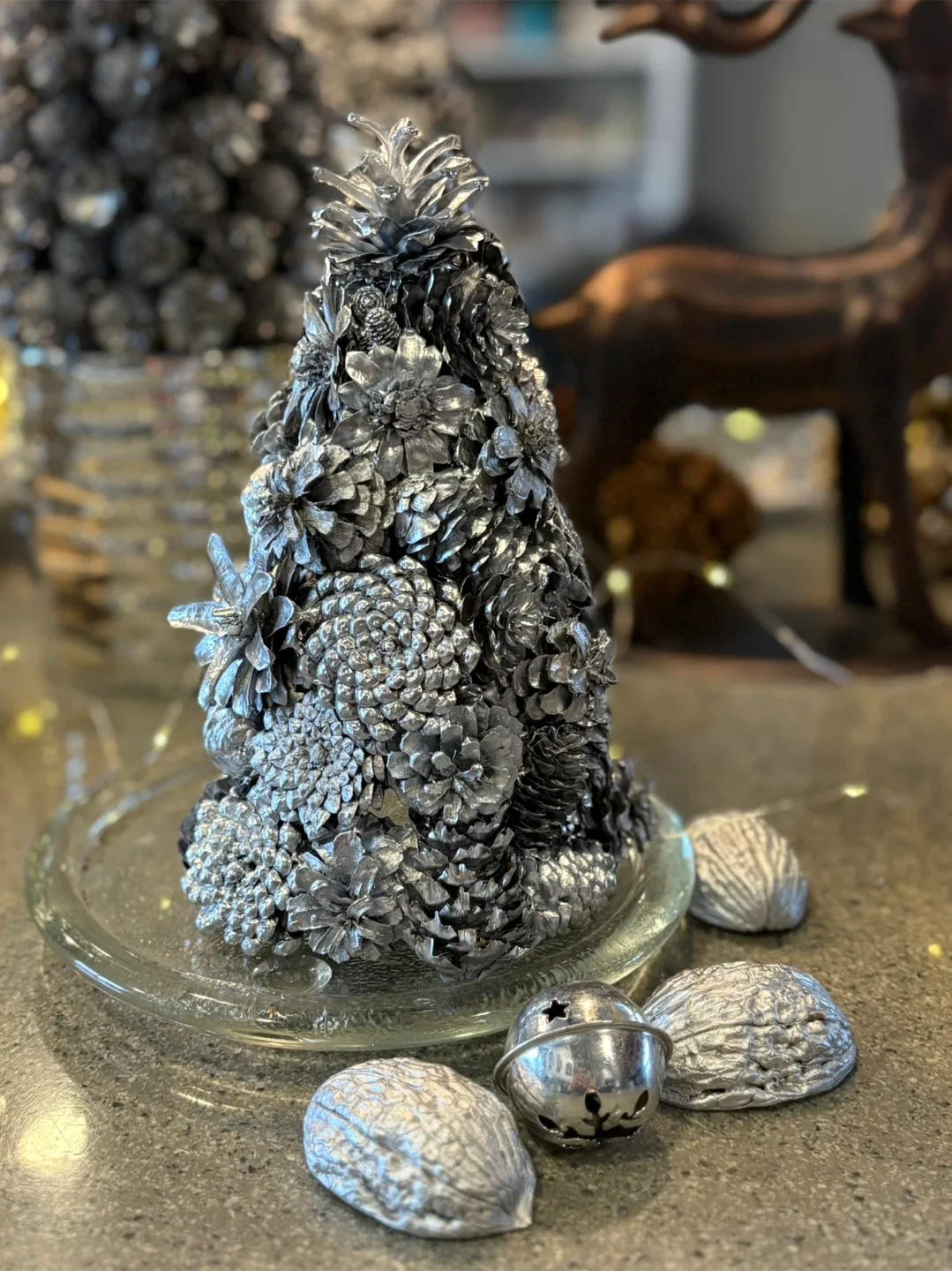 Pine Cone Christmas Tree Decoration image indicator(9)