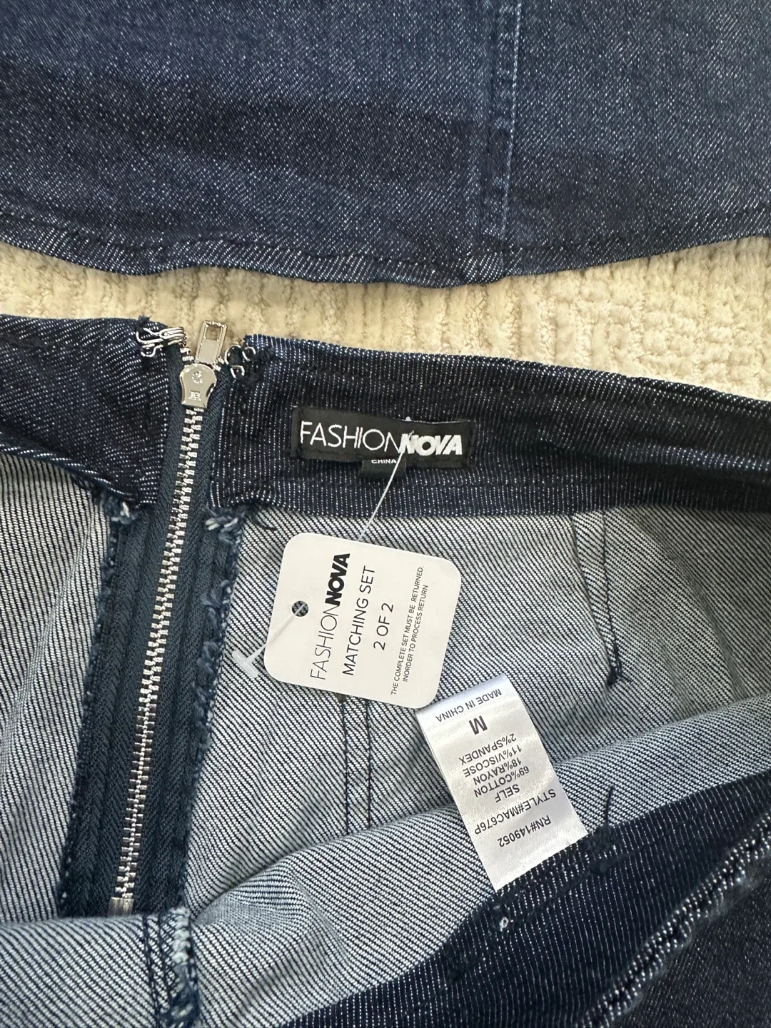 New Fashion Nova Denim Matching Set - Size M image indicator(3)