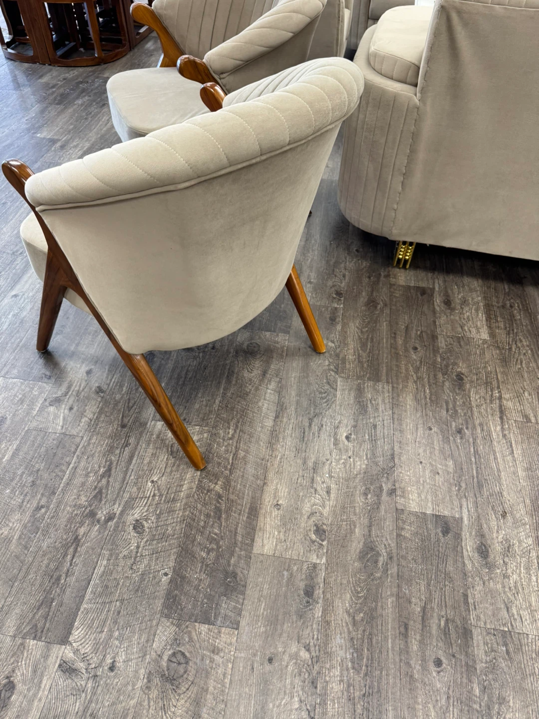 Pair of Accent Chairs - Beige Upholstery - photo 2