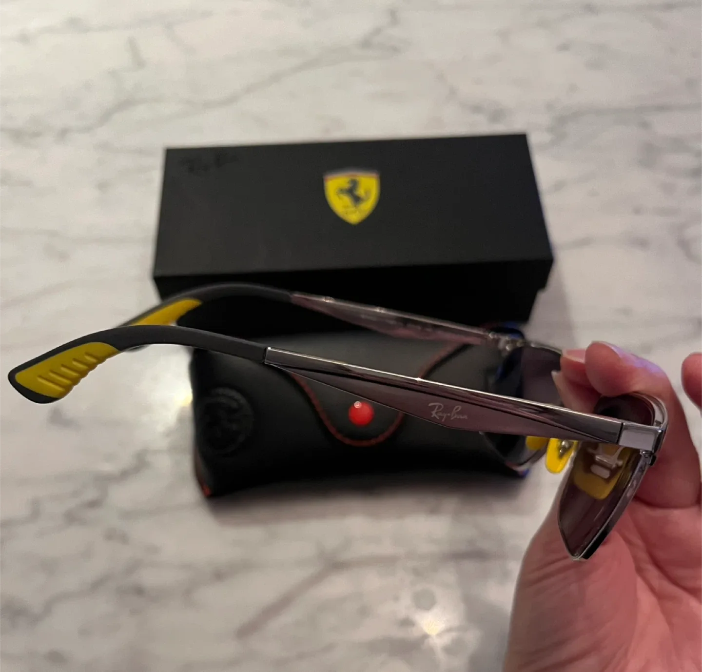 Ray-Ban Scuderia Ferrari Sunglasses # Cleanout image indicator(8)