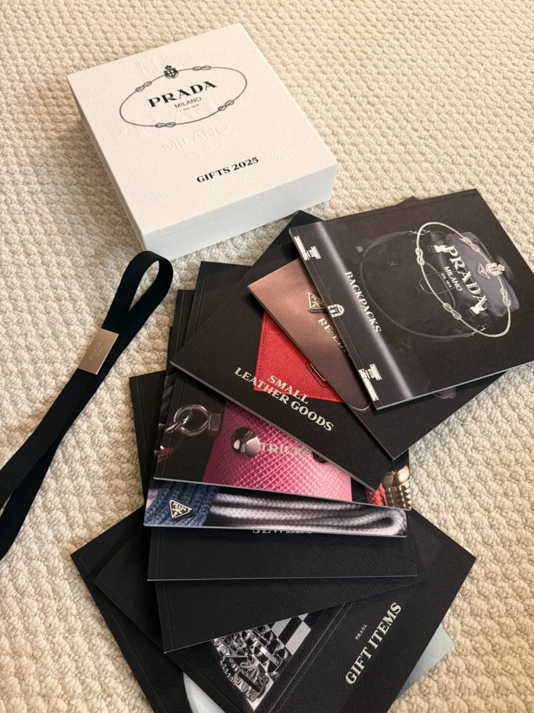 Prada VIP Gift 2025 Set - New image indicator(4)