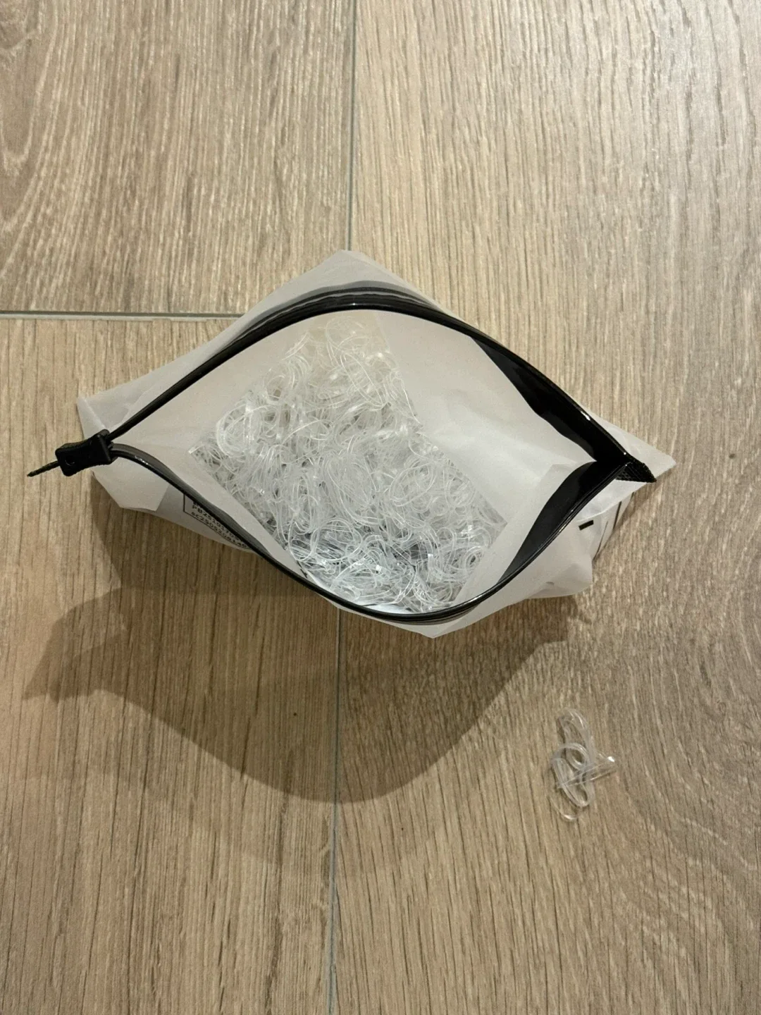 Clear Elastic Hair Ties - Bag Full!