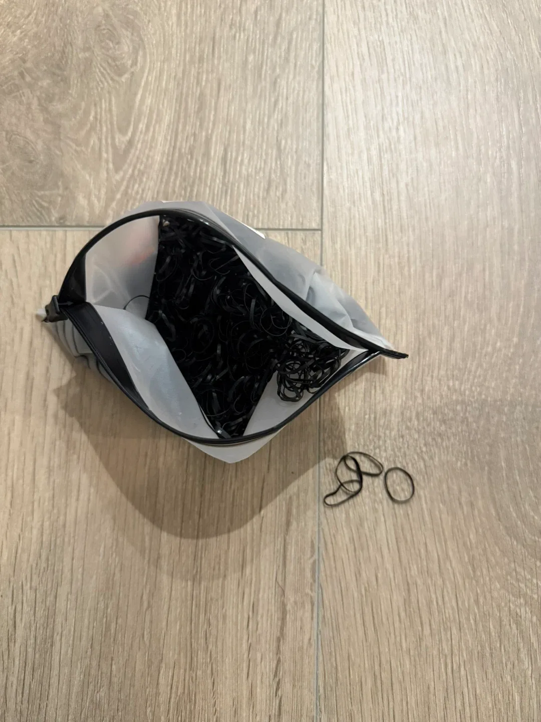 Black Hair Ties - Bag Full!