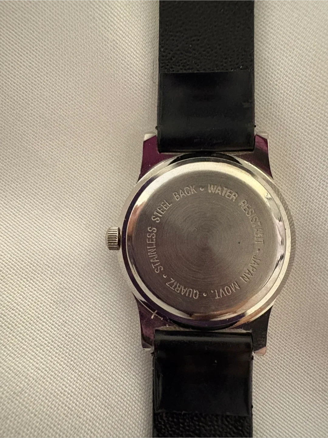 Time Quartz Watch with Black Leather Band image indicator(4)