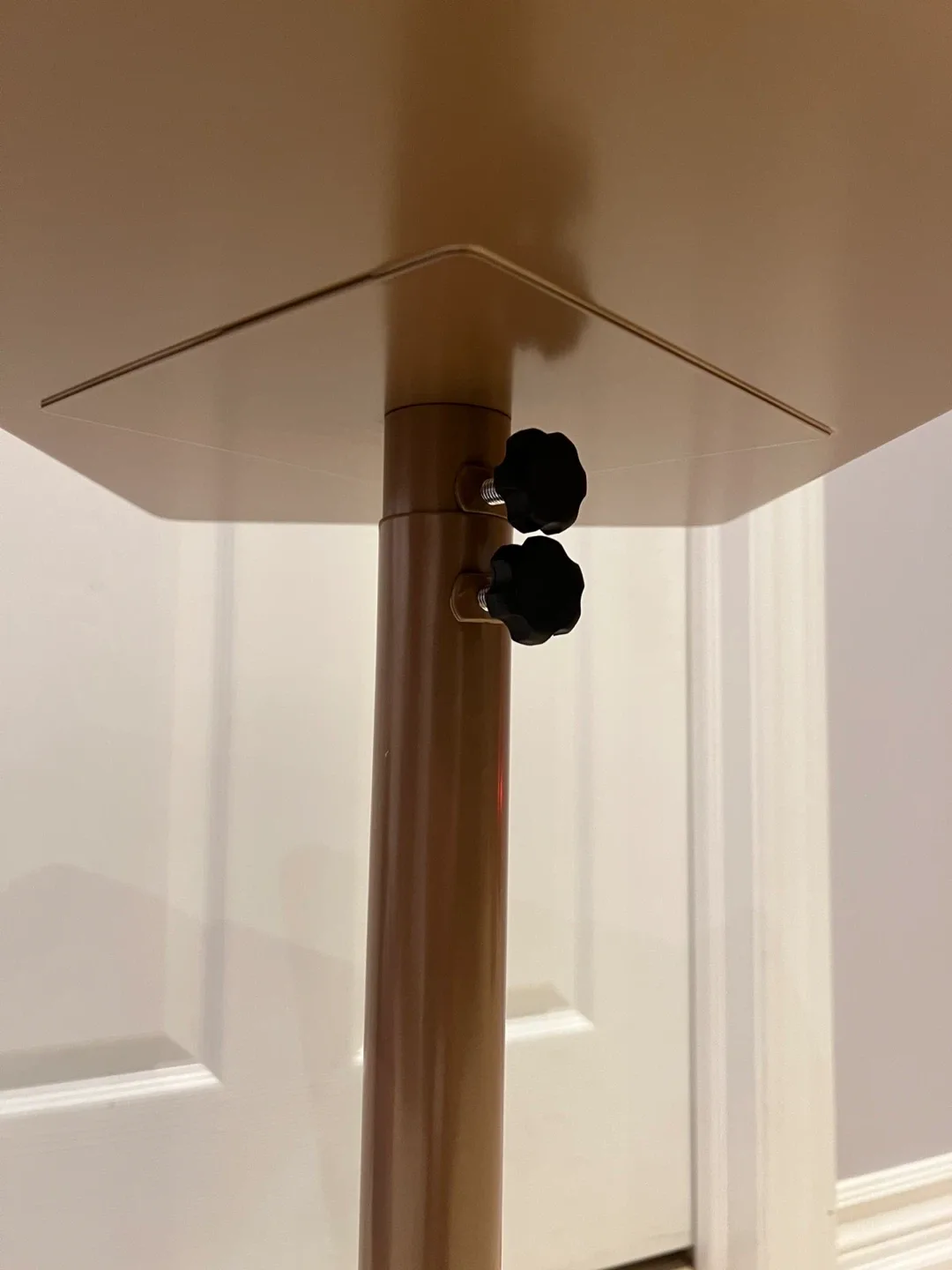 Rolling Adjustable Height Salon Tray - Bronze image indicator(4)