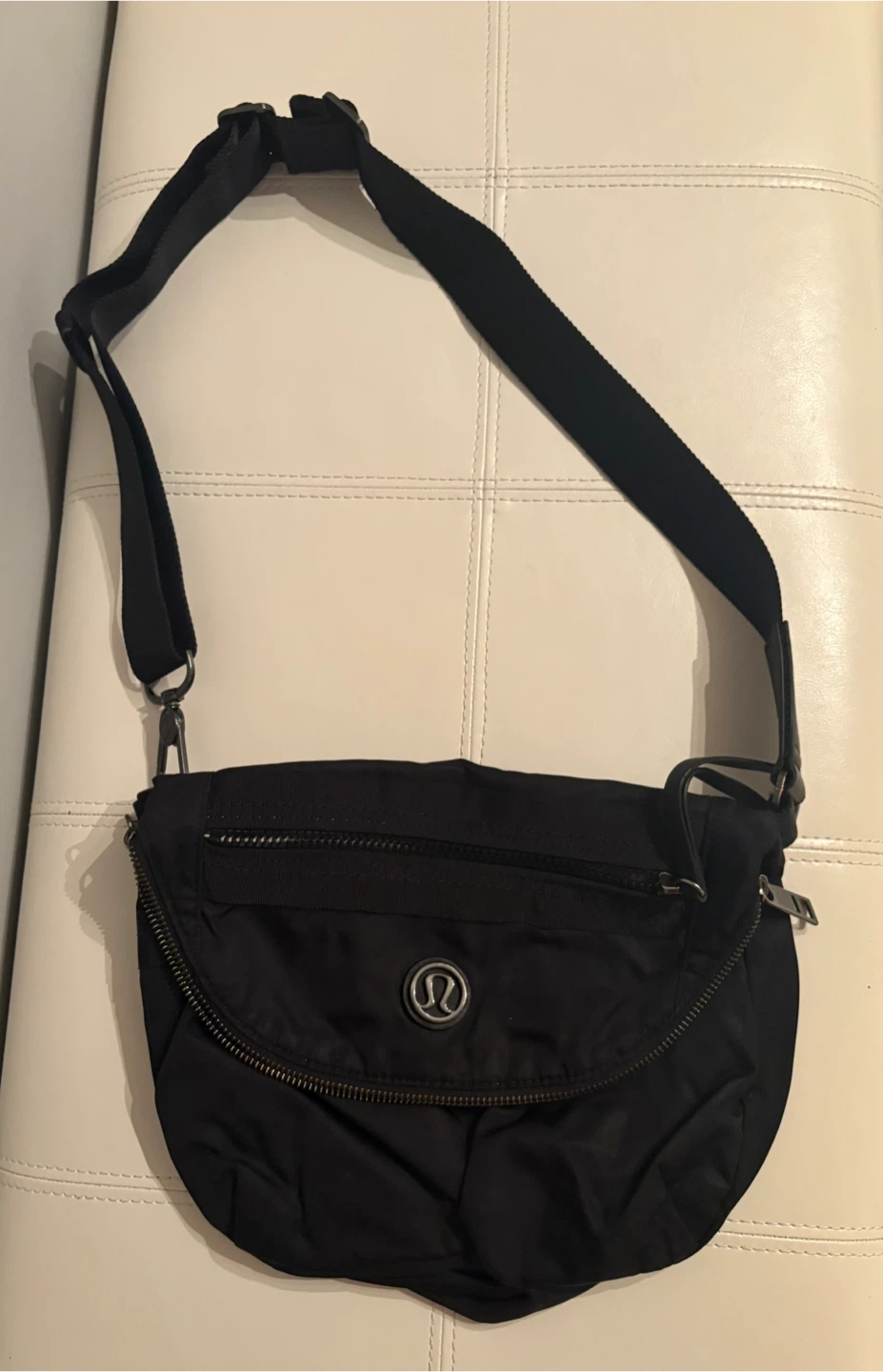 Lululemon Festival Bag in Black
