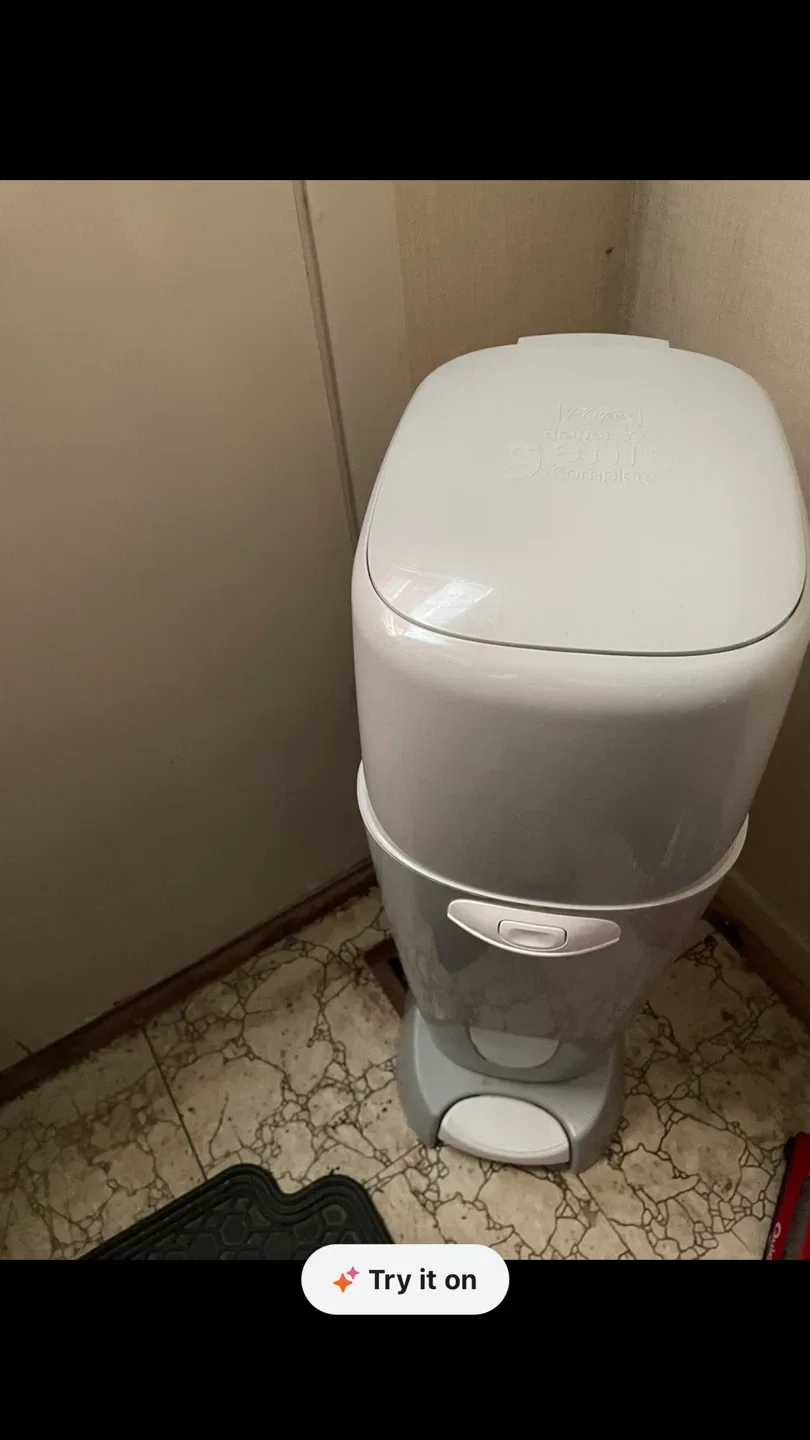 Diaper Genie Complete Diaper Pail