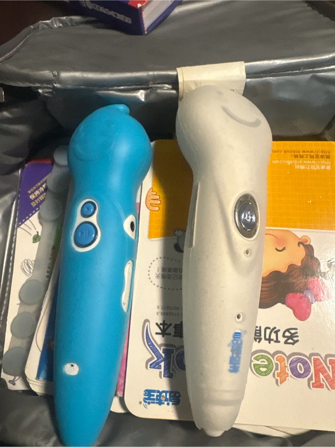 Electronic reading pen