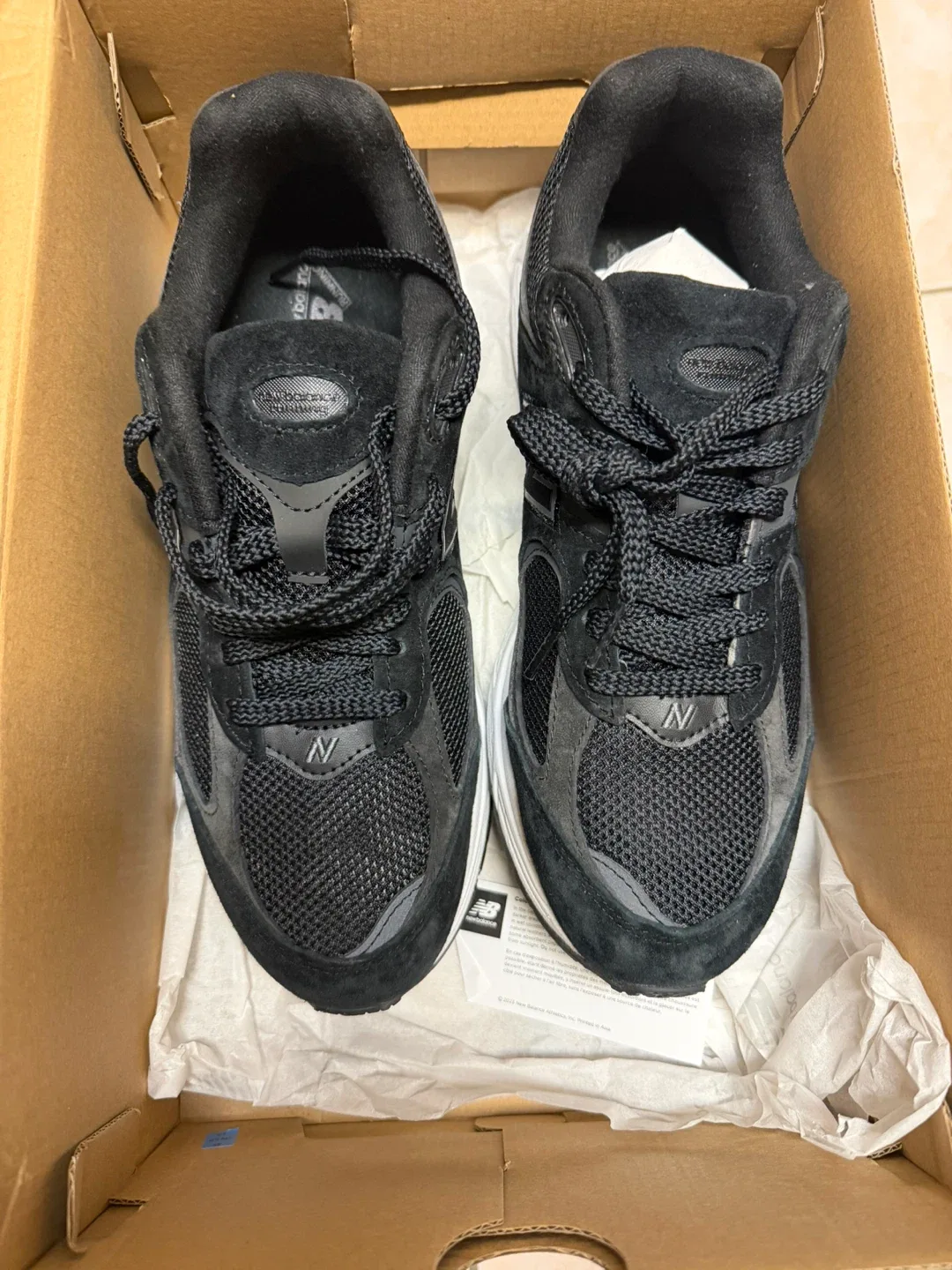 New Balance 2002R Black/Grey Sneakers image indicator(4)