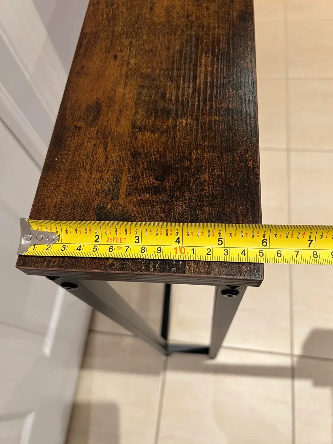 Console Table with Power Outlets image indicator(7)